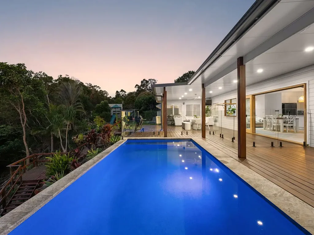 Bli Bli 4Zimmer ELEVATED ELEGANCE MEETS MODERN LUXURY - A PEACEFUL FAMILY RETREAT WITH BREATHTAKING VIEWS AND SEAMLESS OUTDOOR FLOW!