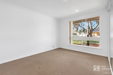 9 Kerry Street, Salisbury Downs, SA 5108, 3房, 1浴, House