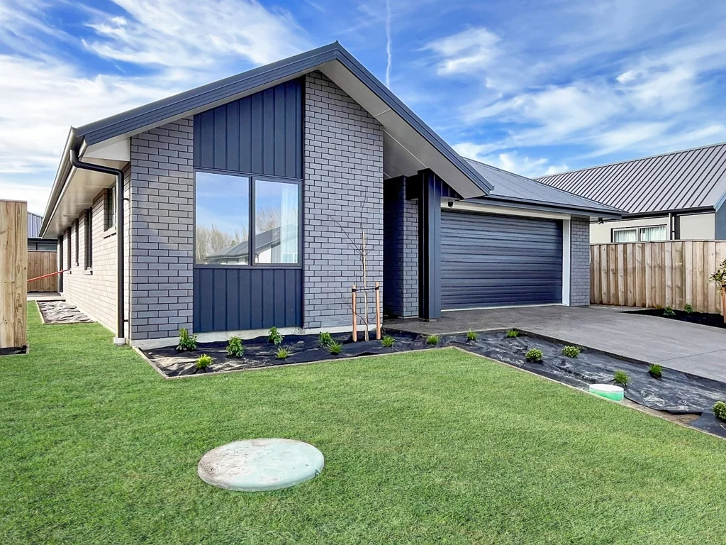 Brand New in Casebrook!