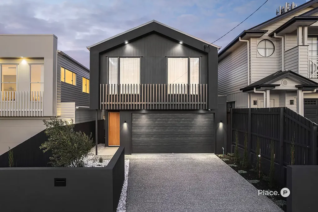 23 Arrol Street, Camp Hill, QLD 4152