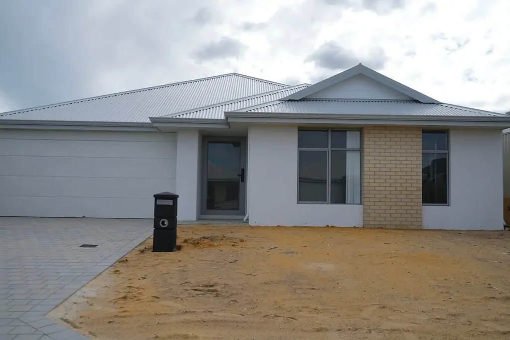 Brand-New 4x2 with Theatre, Office Nook and Zoned Air Conditioning