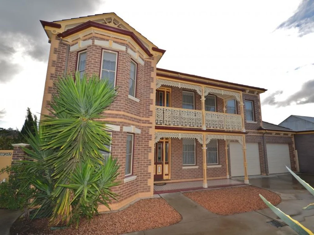 FULLY FURNISHED - CONTACT AGENT FOR AVAILABILITY