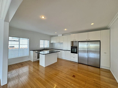 19 Macleans Rd, Bucklands Beach, Manukau City, 4 Bedrooms, 2 Bathrooms, House