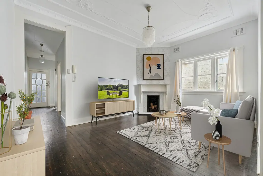 Ground Floor Two Bedroom + Study Apartment Metres from Bondi Beach