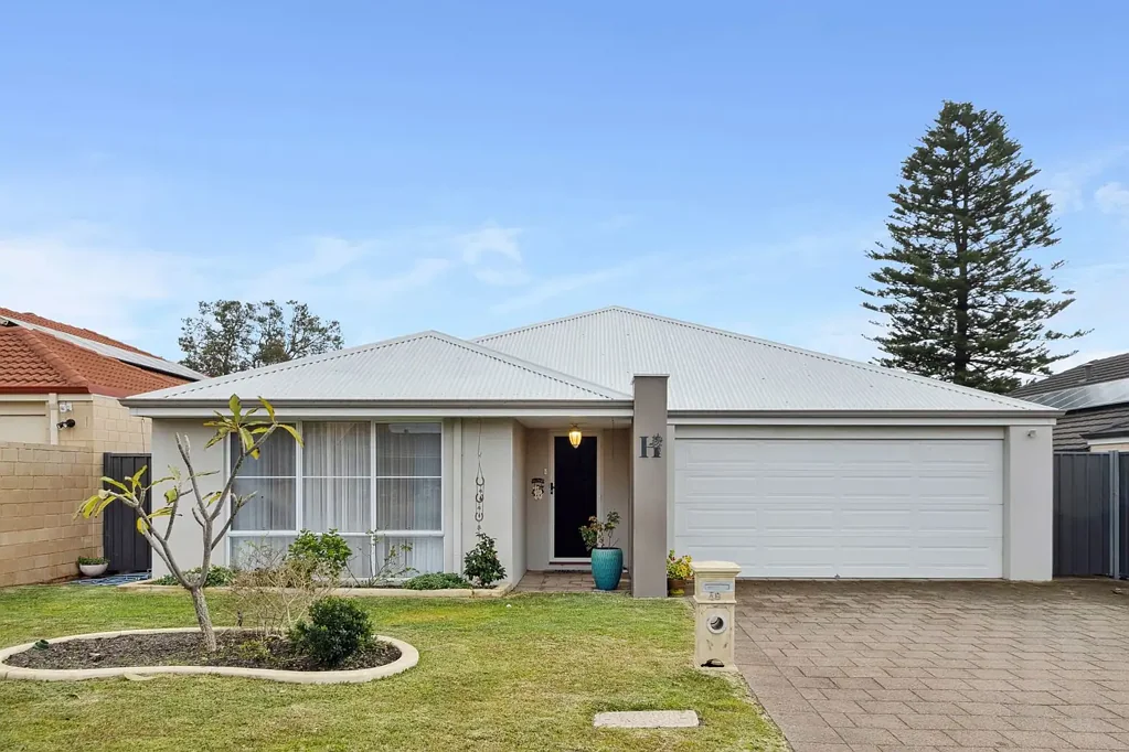 4B Freeland Way, Eden Hill, WA 6054