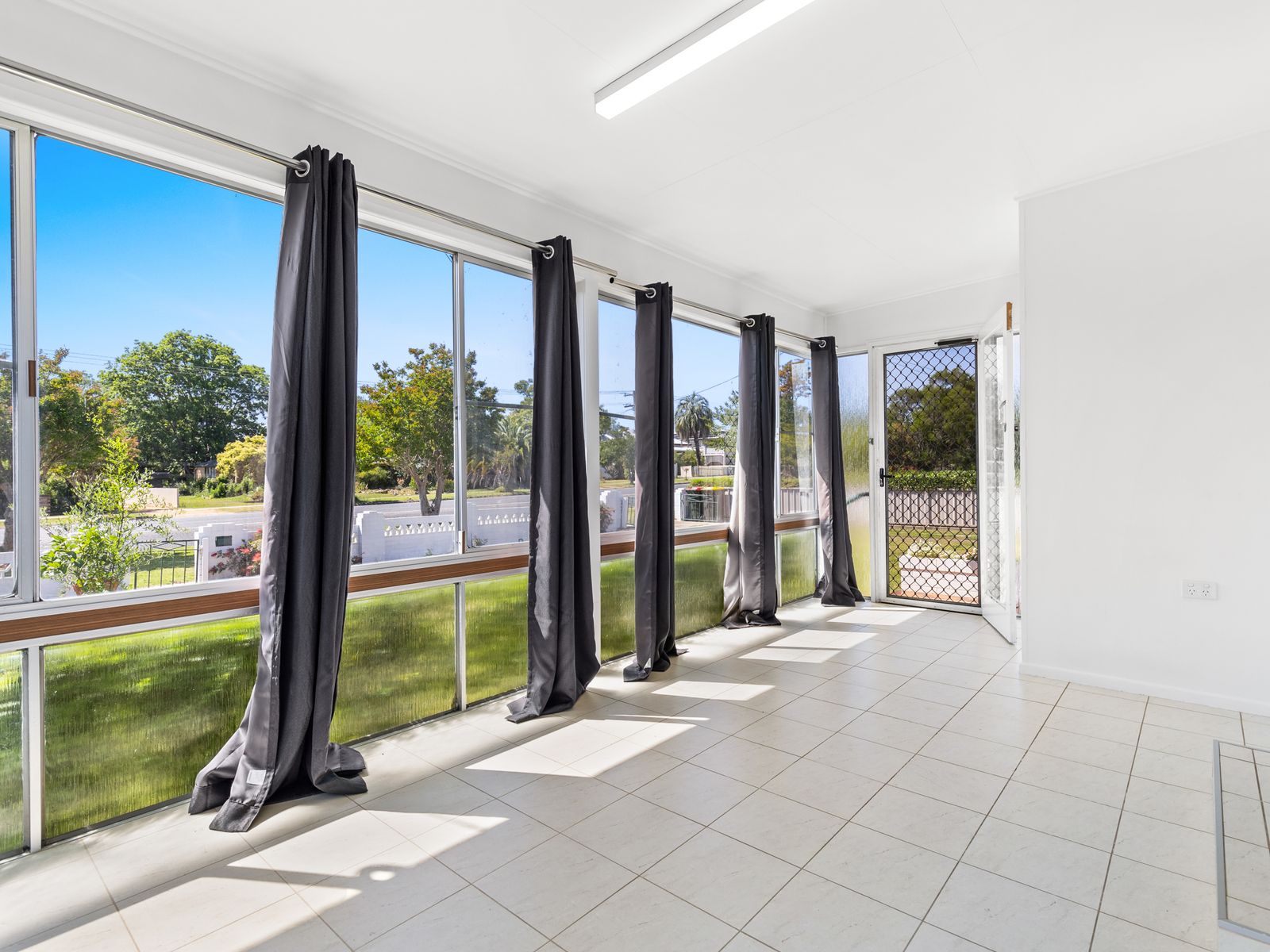 111 DRAGON ST, WARWICK QLD 4370, 0 Bedrooms, 0 Bathrooms, House