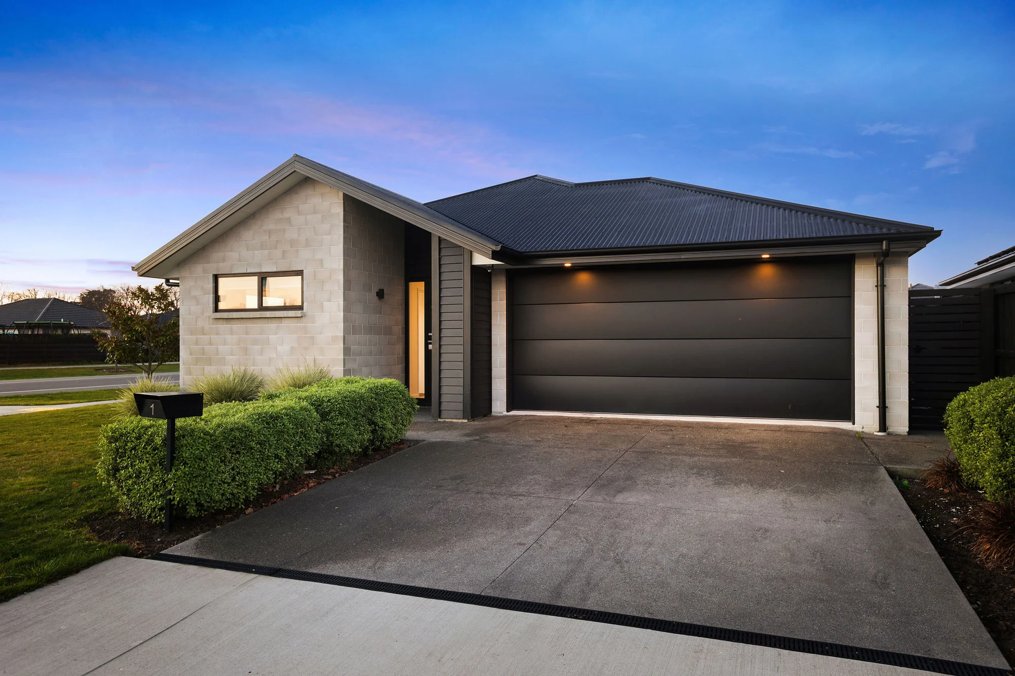 Woodend 4Kwarto Owners Are Out of Town - This Must Sell