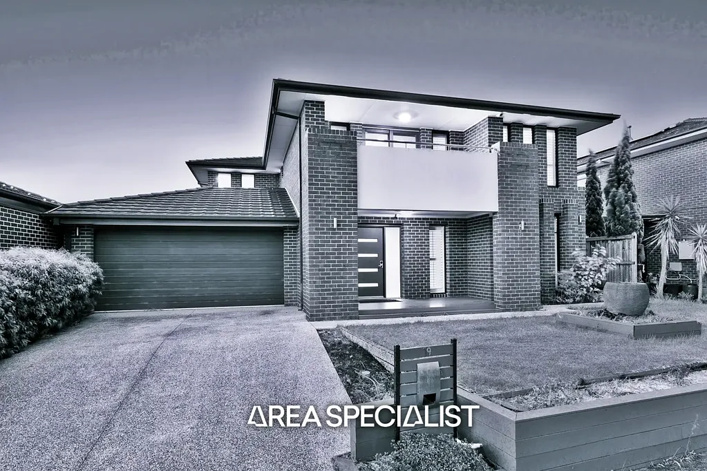 19 Clarendon Drive, Keysborough, VIC 3173