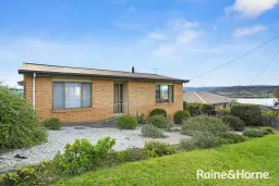 40 Bay Road, Midway Point