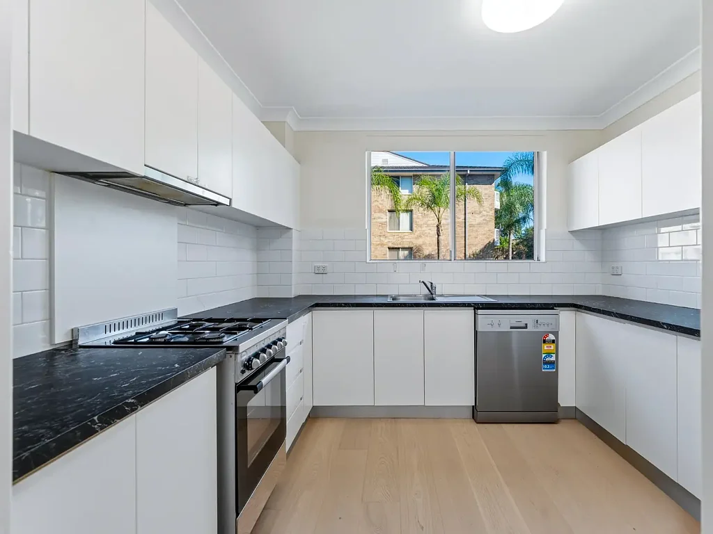 Chipping Norton 3房 宽敞三卧室公寓，配备度假村式设施 Spacious Three-Bedroom Apartment with Resort-Style Facilities