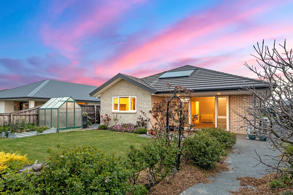 Amberley 2房  Open-Reserve Outlook!