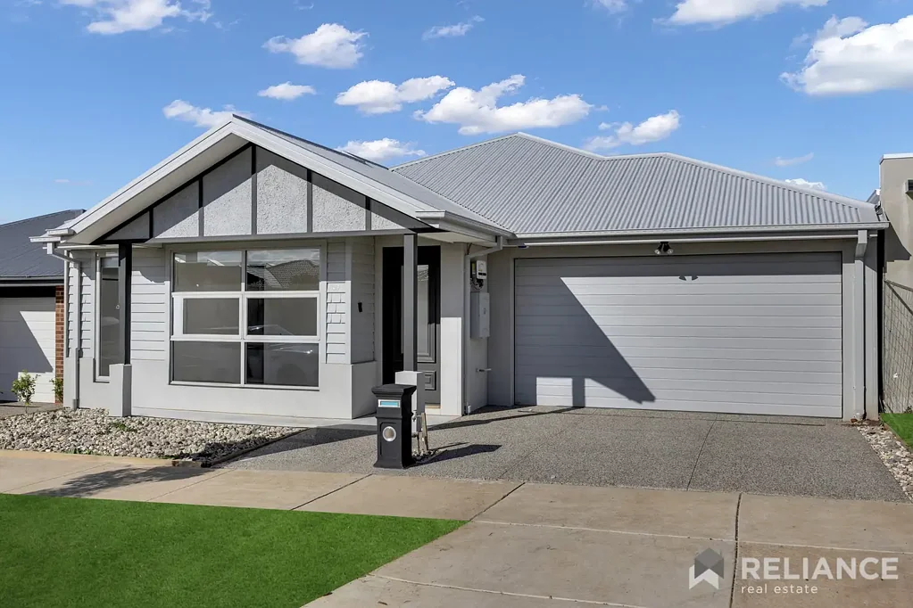 🏡 BRAND NEW Luxury Family Home Sunbury 🏡