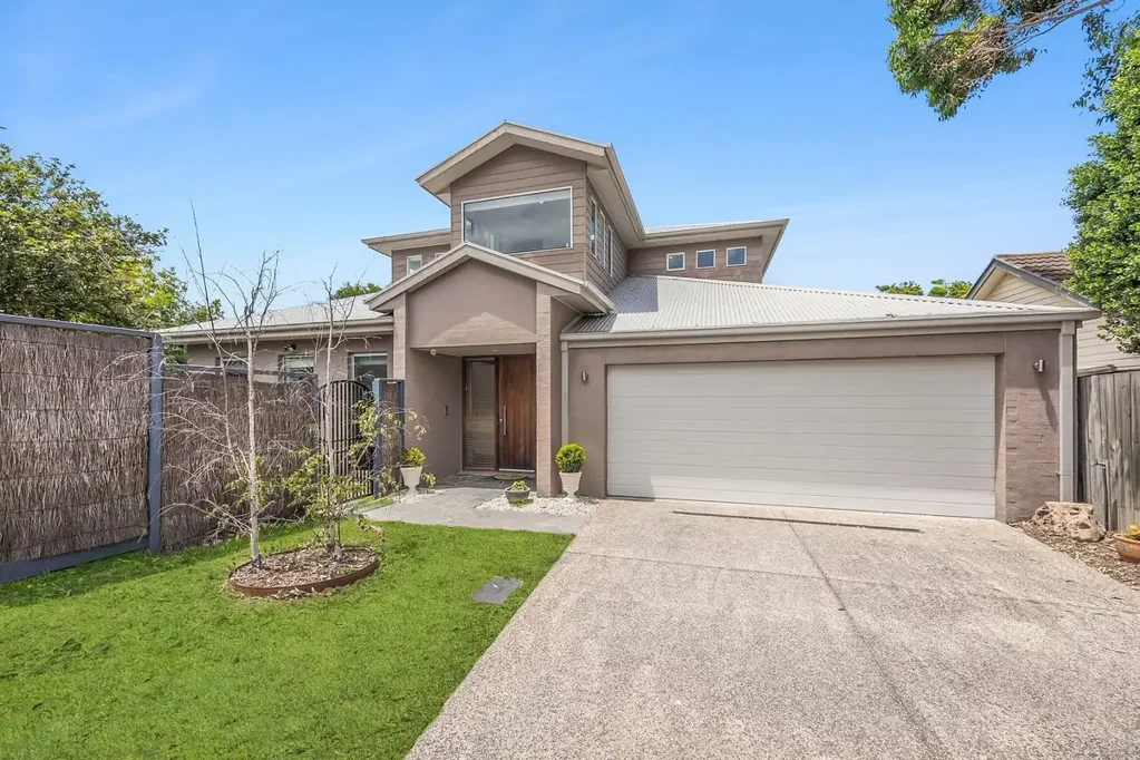10 Charles Lane, Torquay, VIC 3228