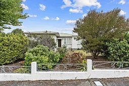 11 Gordon Street, Masterton