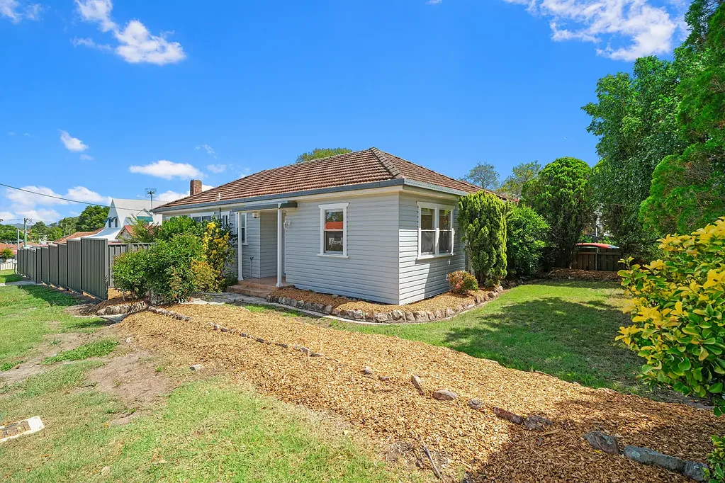 CHARMING HOME CLOSE TO CBD!