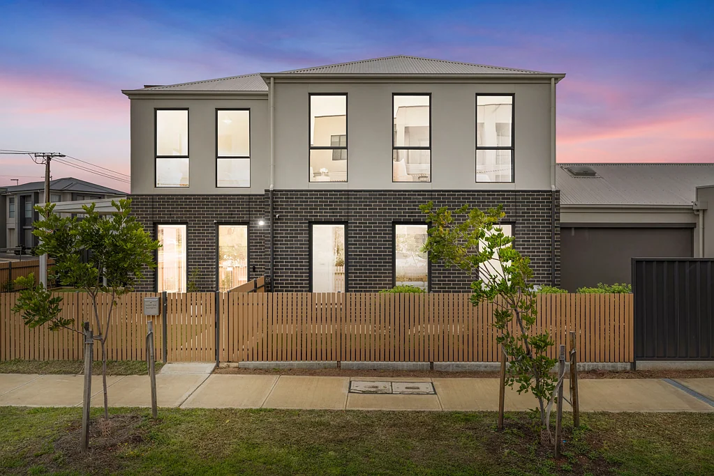 25 Elizabeth Street, Woodville West, SA 5011