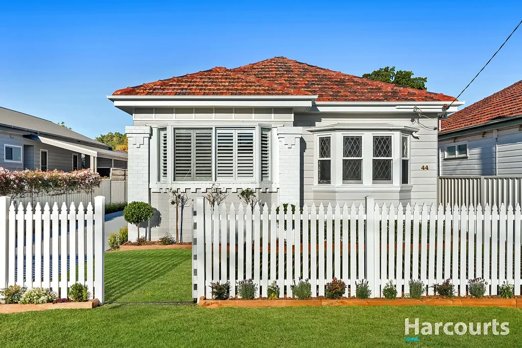 Georgetown 4ਬੈੱਡਰੂਮ Classic Character, Beautifully Renovated with an Exceptional Garage or Workshop