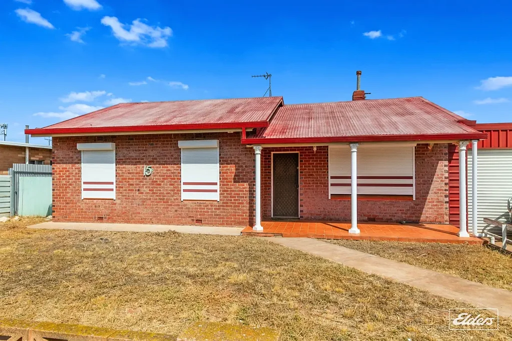 Whyalla Norrie 3房  SPACIOUS ALLOTMENT WITH STRONG INVESTMENT APPEAL