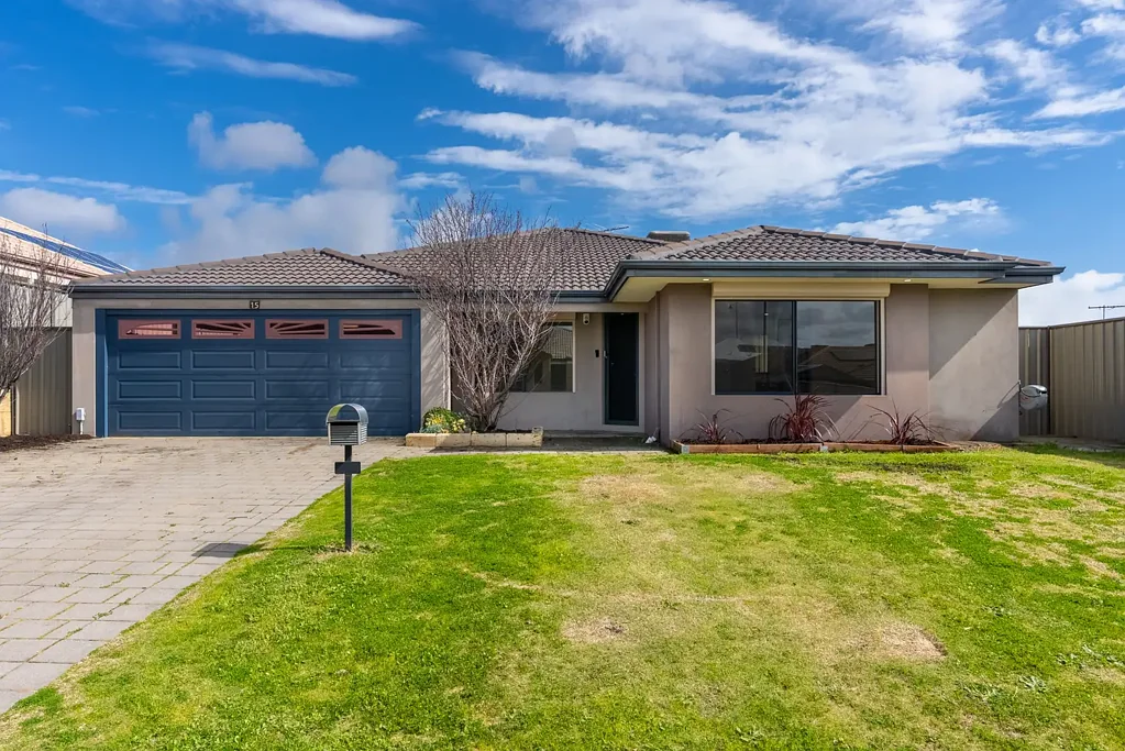 15 Jitarning Brace, Baldivis, WA 6171