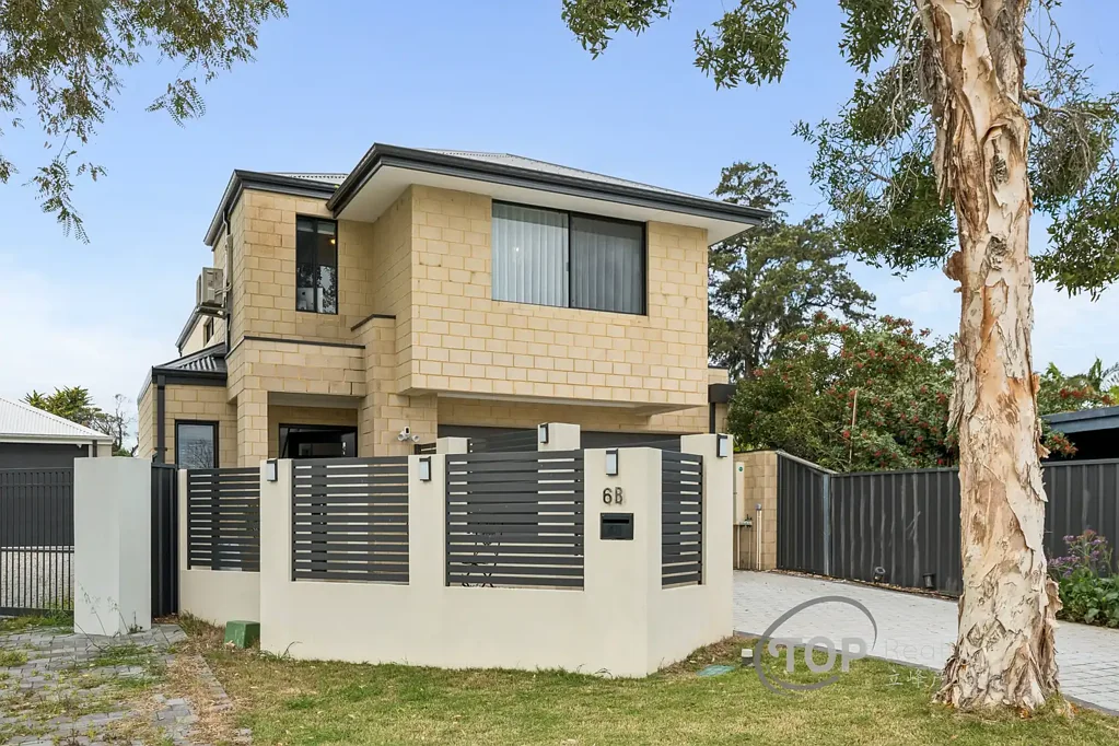 Willetton 5 Slaapkamer CIRCA 2021 BUILT GREEN TITLE STREET FACING MODERN LUXURY HOME