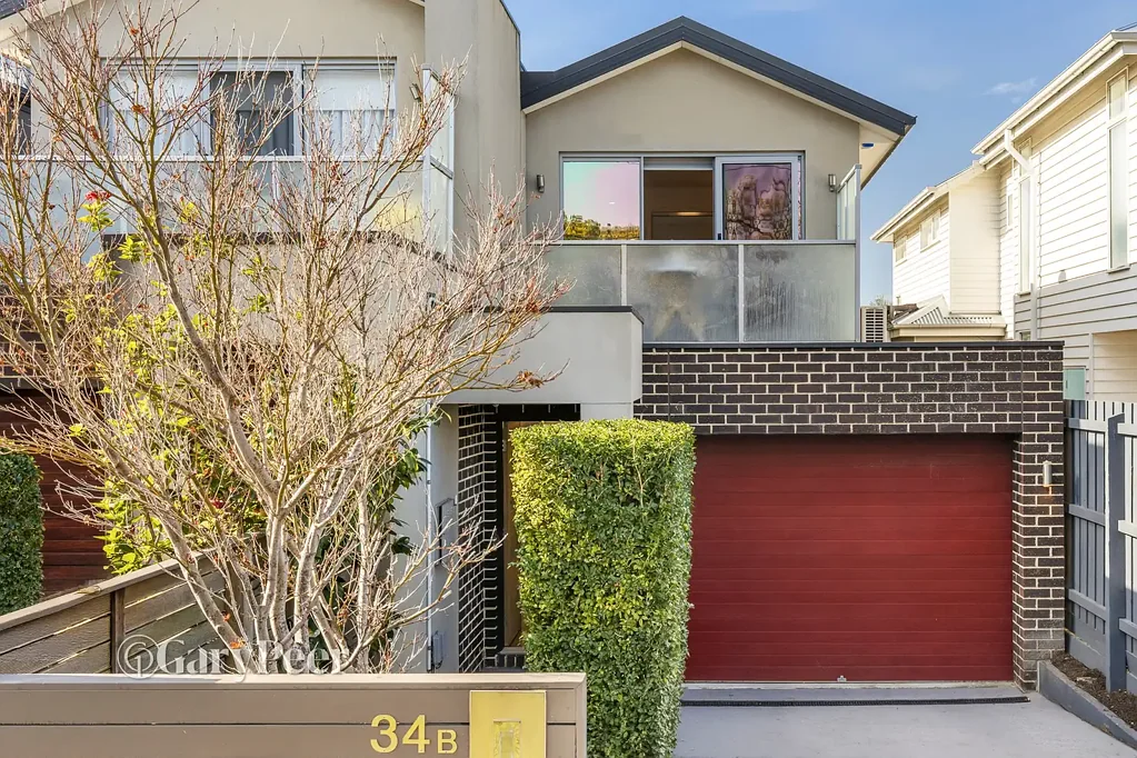Caulfield South 3 Slaapkamer Perfectly positioned for easy family living