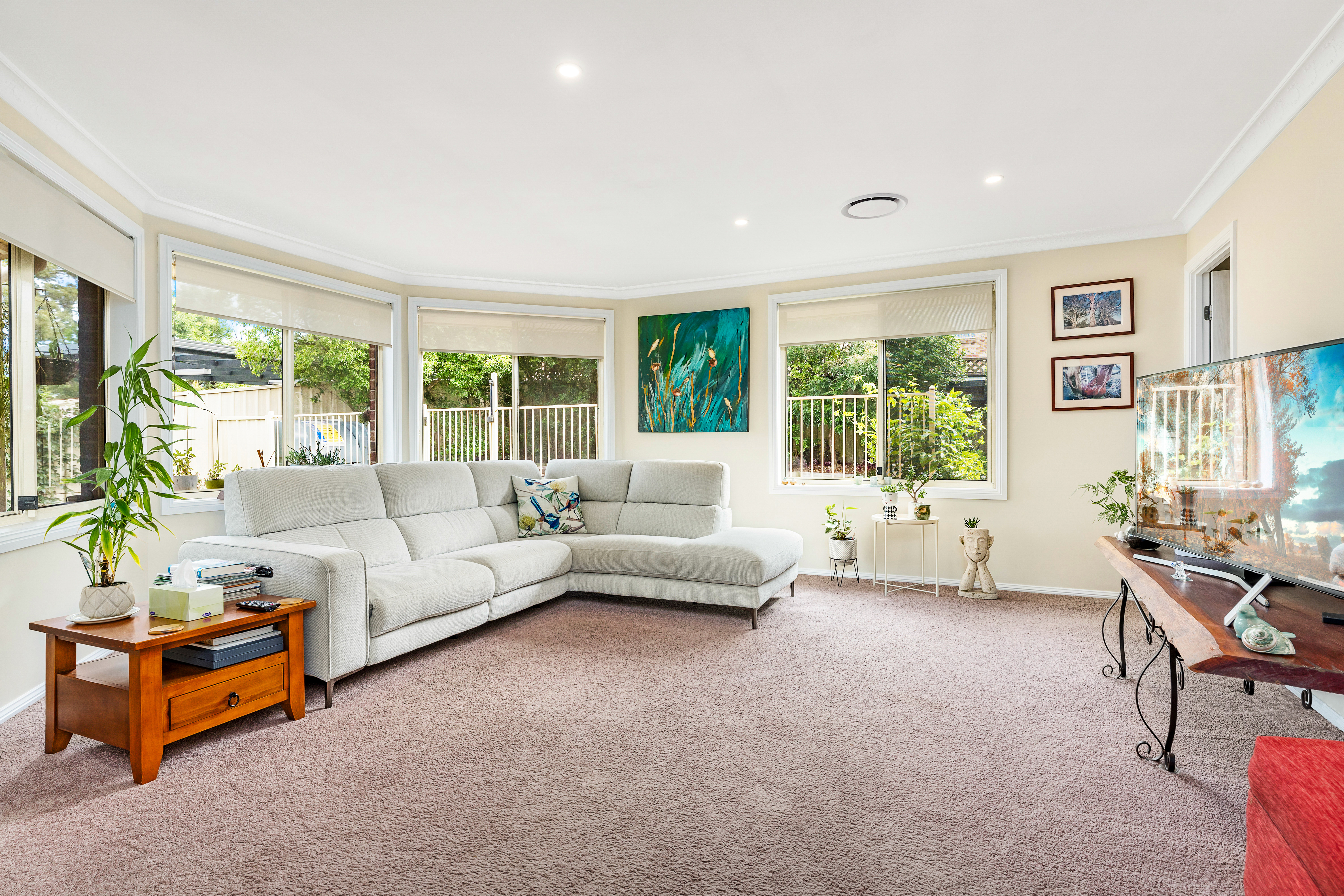 33 STENHOUSE DR, MOUNT ANNAN NSW 2567, 0 chambres, 0 salles de bain, House