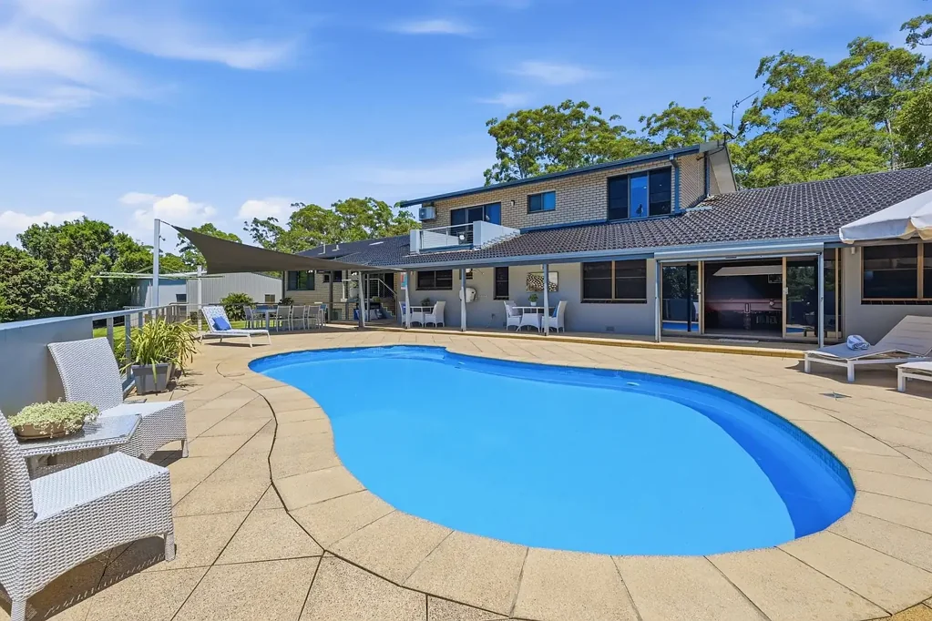 North Boambee Valley 5chambre A Landmark Acreage Residence With Resort-Style Living & Future Development Potential