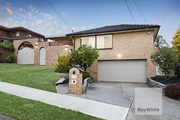 4 Castleton Court, Gladstone Park