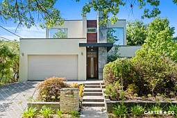 73 Schlich Street, Yarralumla