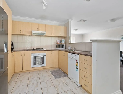 2/267 Dugan Street, Somerville, WA 6430, 3房, 2浴, House