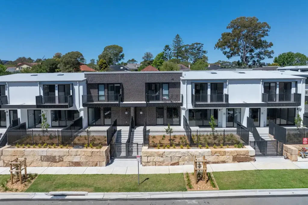 Eastwood 3침실 FINAL CLEARANCE - MOVE IN PRIOR TO CHRISTMAS!