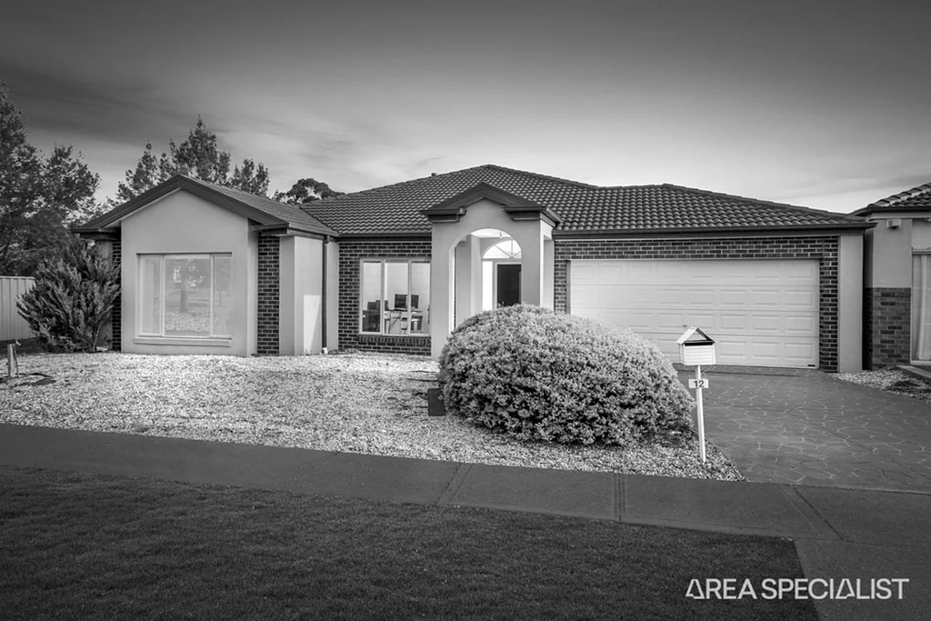 12 Murnong Mews, Harkness, VIC 3337