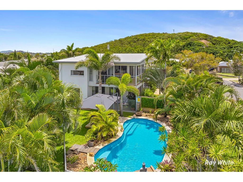 3 Coast Court, Mulambin, QLD 4703