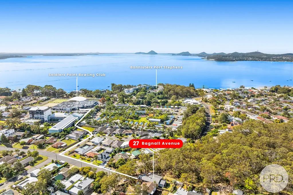 Soldiers Point 4 Slaapkamer Spacious Family Retreat With Expansive Entertaining & Workshop Appeal