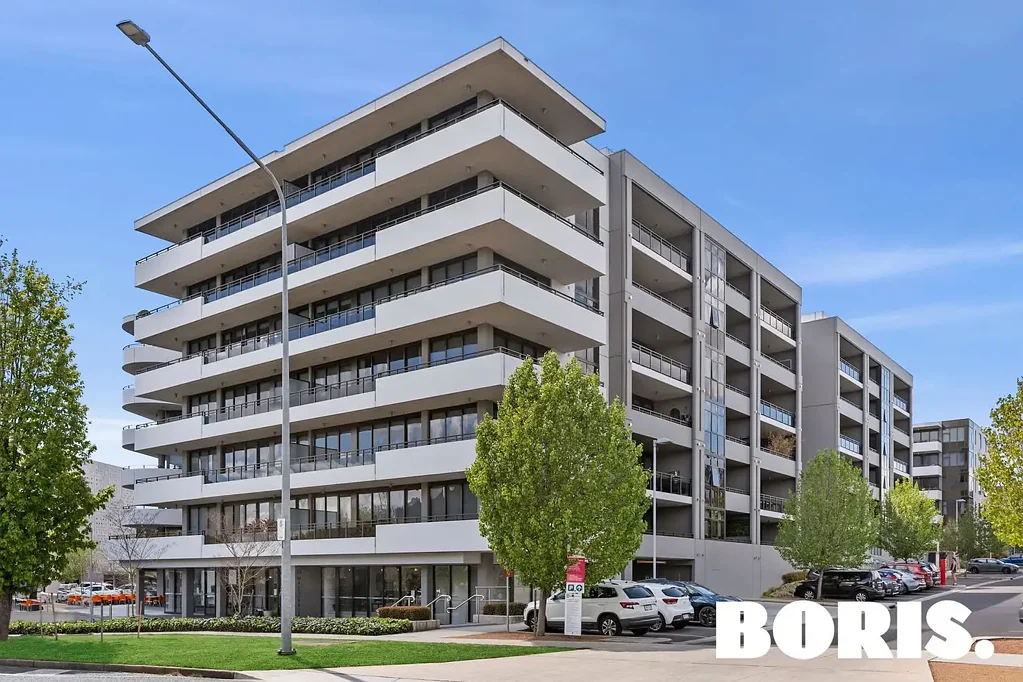 Executive one bedroom apartment in Barton