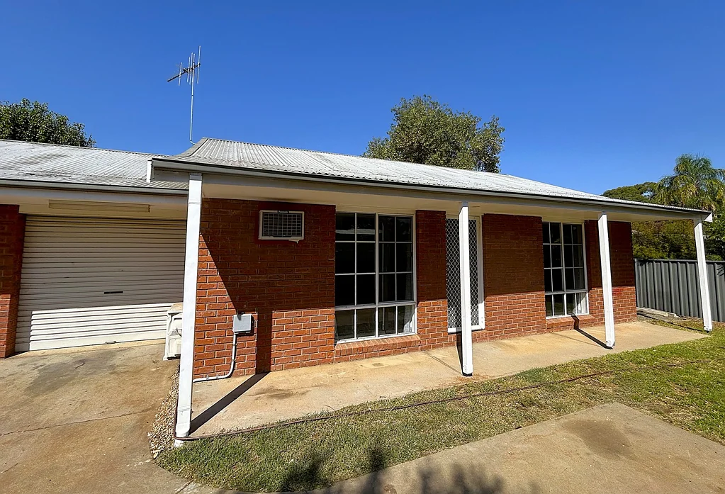 Numurkah 2 Bedroom NOTHING TO SPEND!