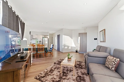71/130 Main Street, Blacktown, NSW 2148, 3房, 2浴, Apartment