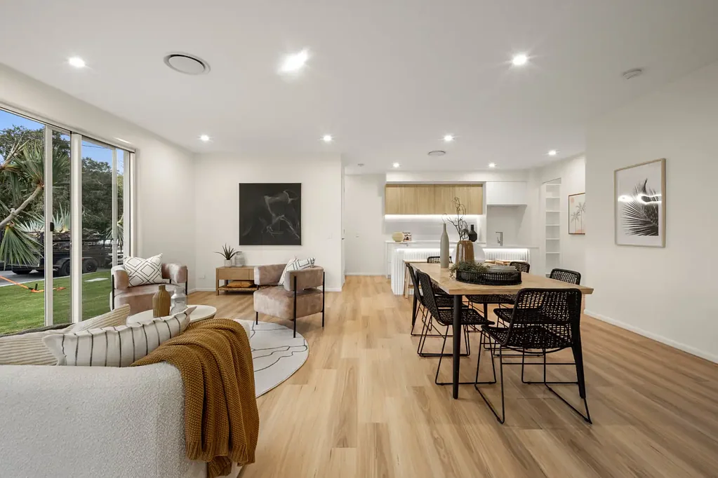 Coolangatta 4房  Brand new villa, just steps to Kirra Beach