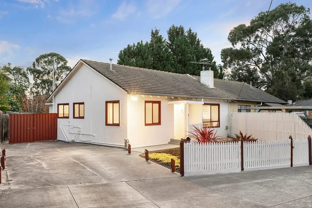Heidelberg West 3 Bedroom Comfort & Convenience in a Quiet Location