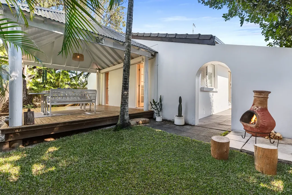 Burleigh Waters 2غرفة نوم Move In, Unwind & Enjoy the Burleigh Lifestyle - Single Level Duplex