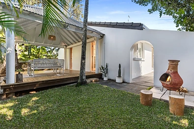 Burleigh Waters 2房  Move In, Unwind & Enjoy the Burleigh Lifestyle - Single Level Duplex