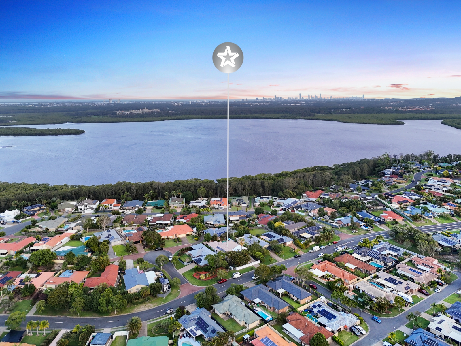 51 COOTHARABA DR, HELENSVALE QLD 4212, 0部屋, 0バスルーム, House