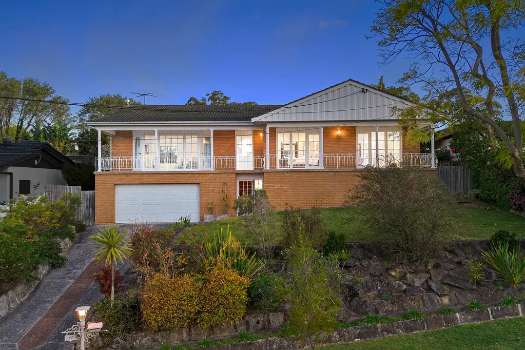 17 Carbeen Road, Westleigh, NSW 2120