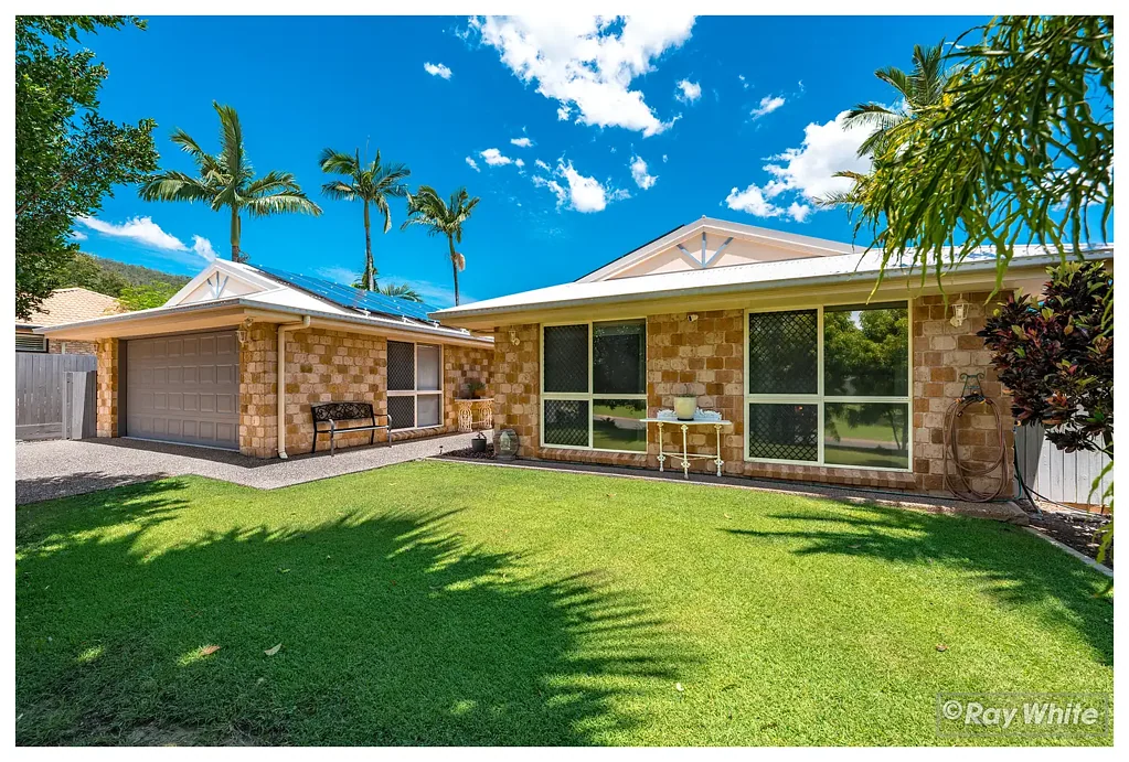 16 Brookside Avenue, Norman Gardens, QLD 4701