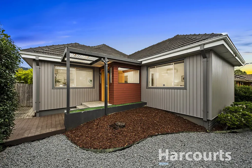 Boronia 4Moenga Modern comfort, family flexibility, convenient location
