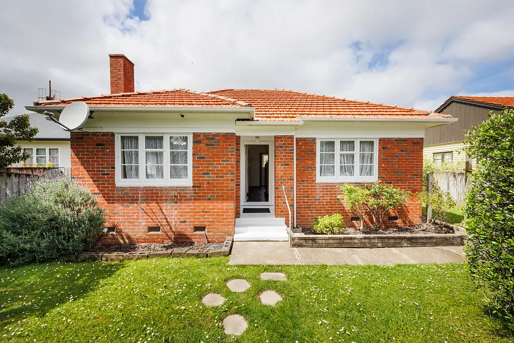210 College Street, West End, Palmerston North, Manawatu-Wanganui