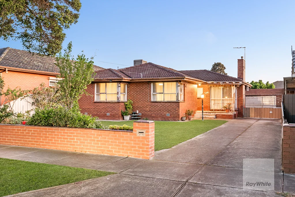 39 Poole Street, Deer Park, VIC 3023