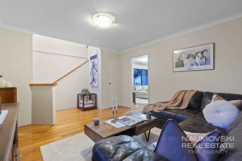 Westminster 3Zimmer BEAUTIFUL PARKSIDE LIVING!