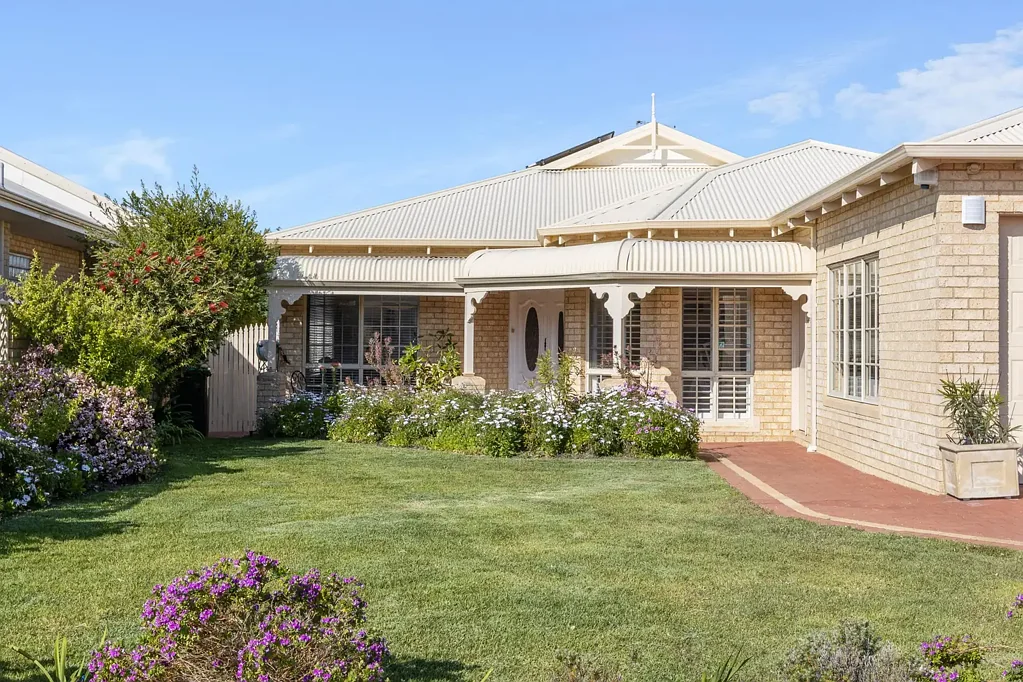9 Mulloway Court, Sorrento, WA 6020
