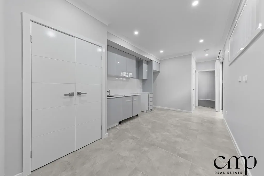 Modern 2-Bedroom Granny Flat in the Heart of Austral